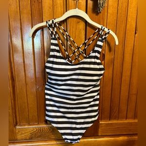 Size Large Black/White stripe low back